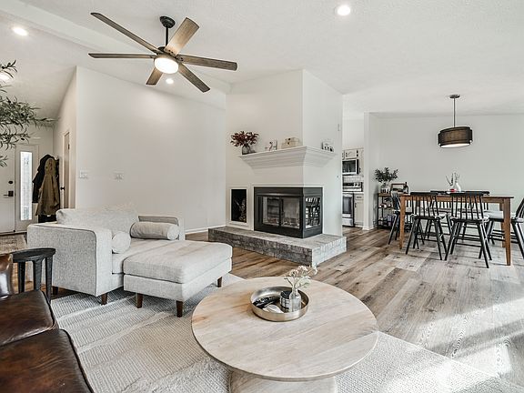 5th image of 7505 Blue Creek South Dr
