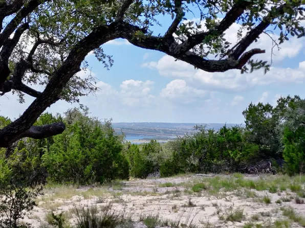 19614 Boggy Ford Road, Lago Vista, TX 78645