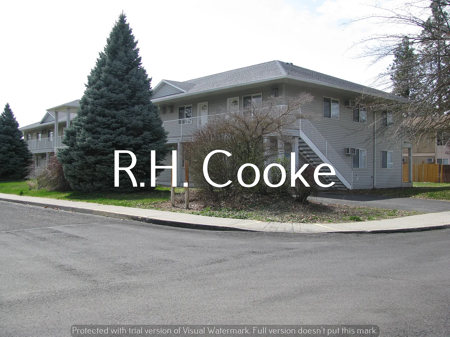 2 bed, 900 sqft, $1,250 — Photo 1