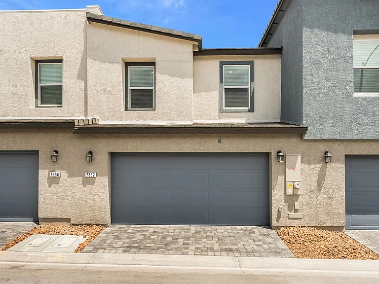 7352 Joanna Brook St — Photo 30