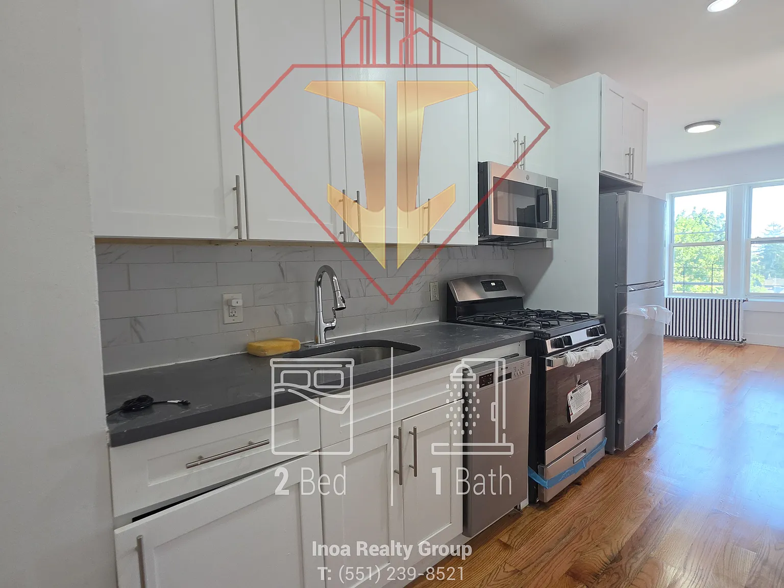 2 bed, 950 sqft, $2,100 — Photo 2