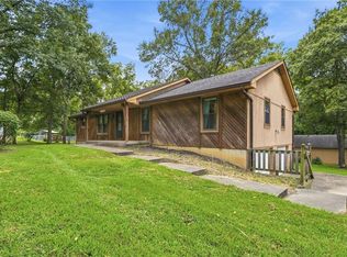 20104 S Pickering Rd, Belton, MO 64012