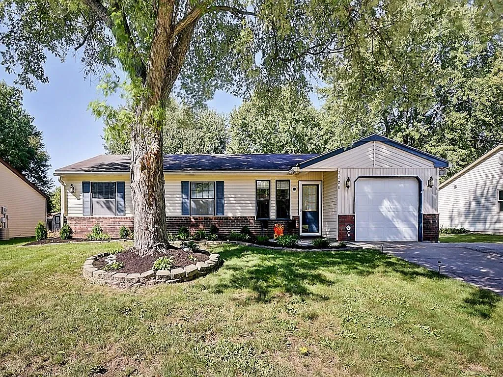 7726 Dornock Dr photo 1