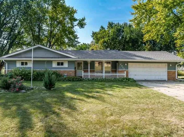 2411 Whale Ave, Rockford, IL 61109