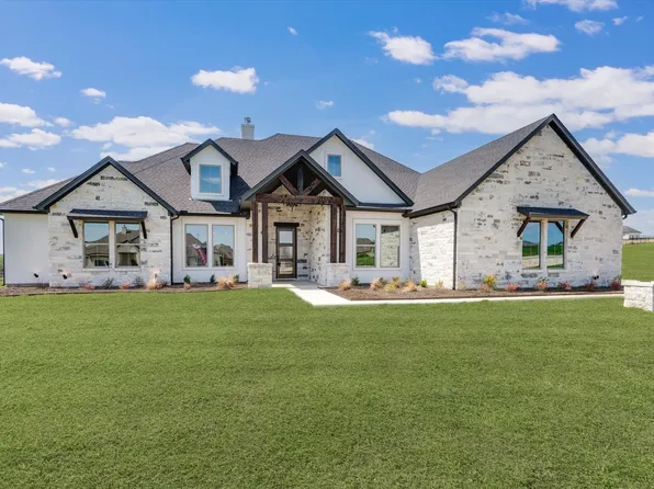 7739 Laura Lake Ln, Fort Worth, TX 76126