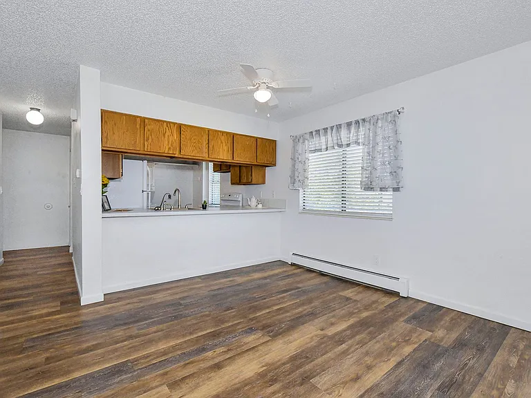 6702 Dublin Loop W — Photo 2