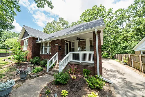 1431 Skyline Dr N Photo 1