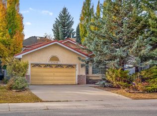 13895 E Evergreen St SW, Calgary, AB T2Y2X4