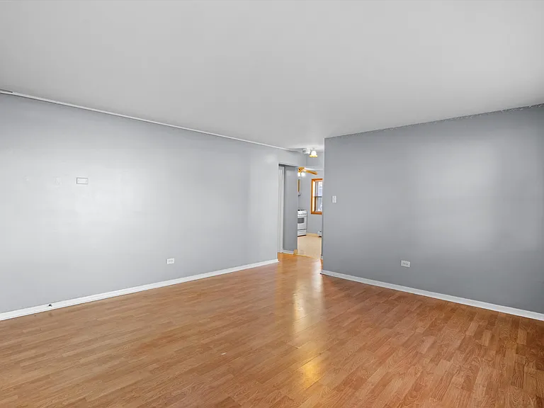 7727 43rd St #2A — Photo 3