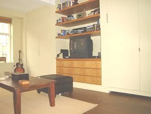 Rented by Douglas Elliman | media 10