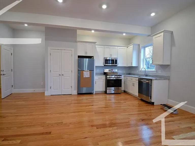 68 Murdock St #1 — Photo 1