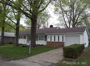 311 W Adams St, Millstadt, IL
