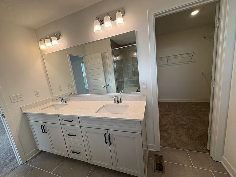 11724 Aubrey Ln — Photo 31
