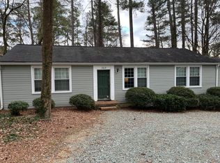 203 Purefoy Rd, Chapel Hill, NC 27514