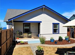 1705 W 5th St, Port Angeles, WA