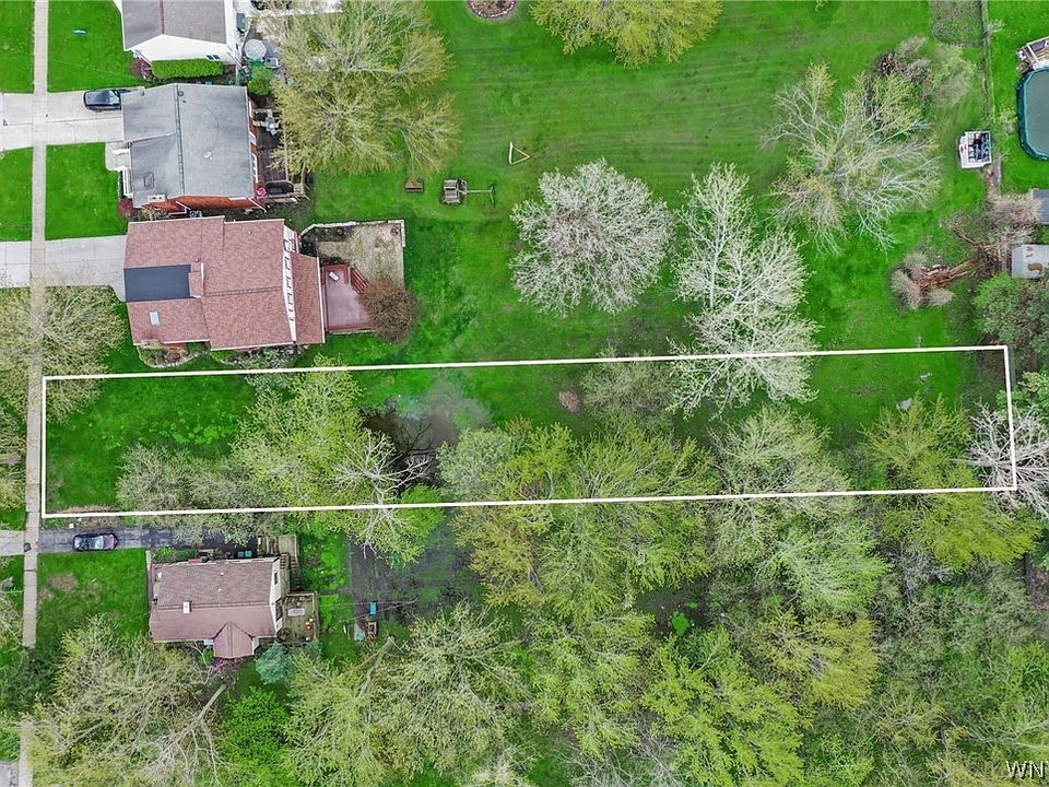 1st image of 599 Niagara St Lot 2