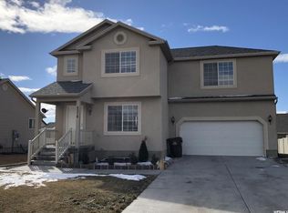 4576 E Evans Dr, Eagle Mountain, UT 84005