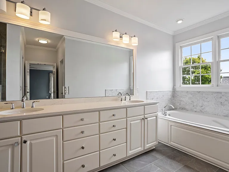 507 Highgrove Dr — Photo 24