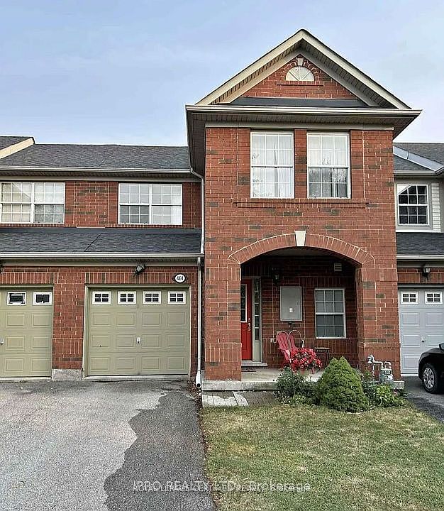 1st image of 464 Collis Ct
