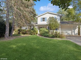 475 Lincoln Ave, Lake Bluff, IL