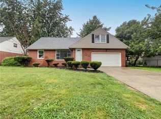 324 E 244th St, Euclid, OH 44123