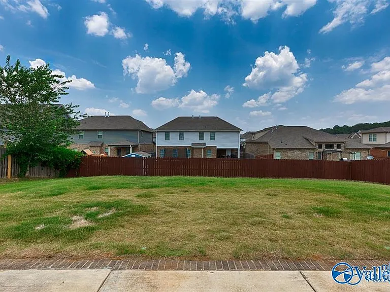 283 Harold Murphy Dr — Photo 24