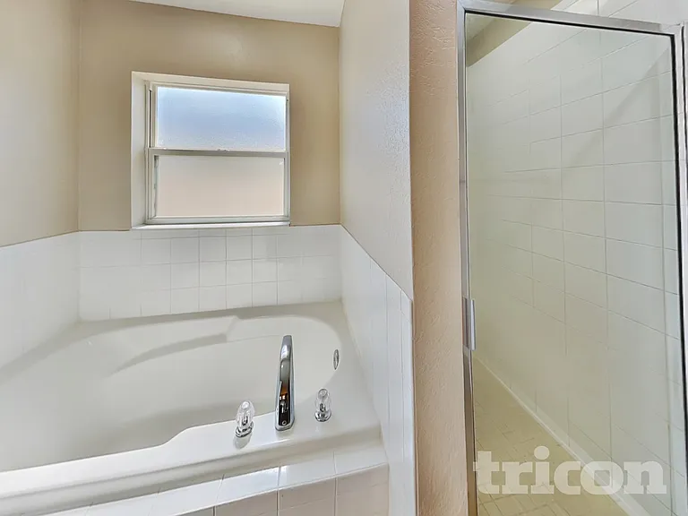 569 Cody Caleb Dr — Photo 7