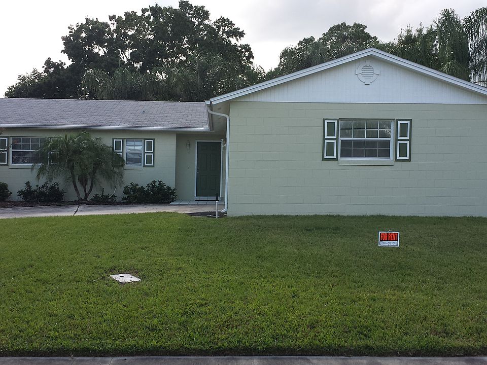 2nd image of 2350 Valley Ave