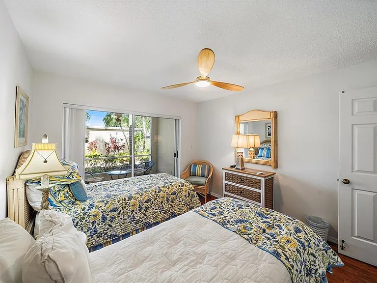 425 Cerromar Ter #359 — Photo 70