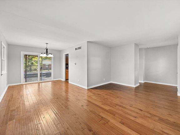 5th image of 5314 Lynnwood Dr