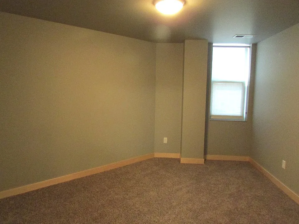 222 State St — Photo 3