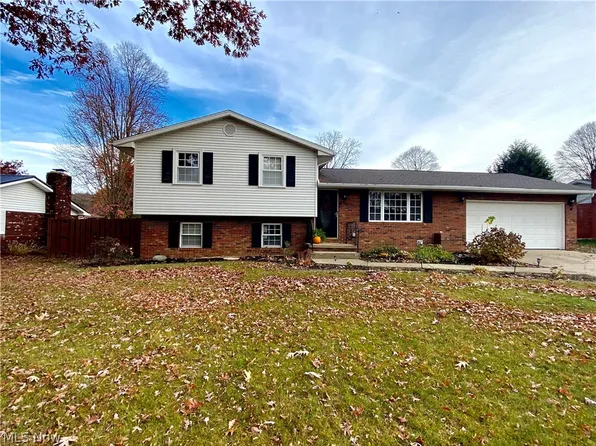 9701 Hess Mill Rd NE, Bolivar, OH 44612