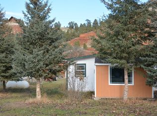 39 Iv Bar Rd, Hulett, WY 82720