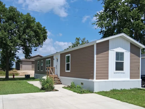1502 Memphis Ave Lot 5, Spirit Lake, IA 51360