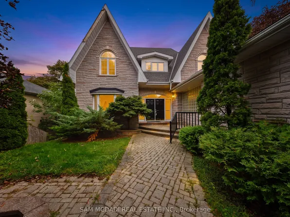 41 Cooperage Cres, Richmond Hill, ON L4C 9L6