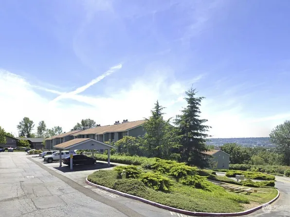 1305 S Puget Drive, Renton, WA 98055