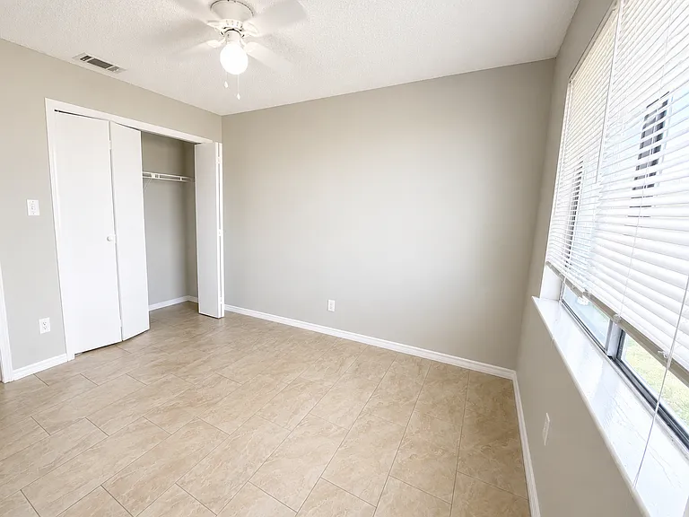 1411 Hermitage Dr — Photo 9