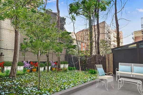 Sold by Corcoran | media 15