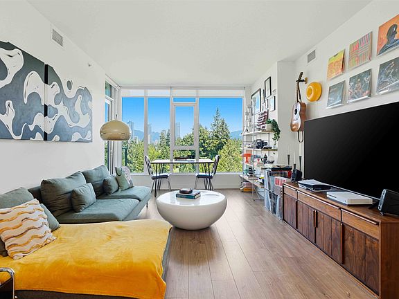 4th image of 595 Austin Ave #1501