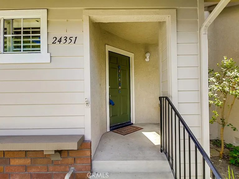 24351 Marquis Ct #302 — Photo 3