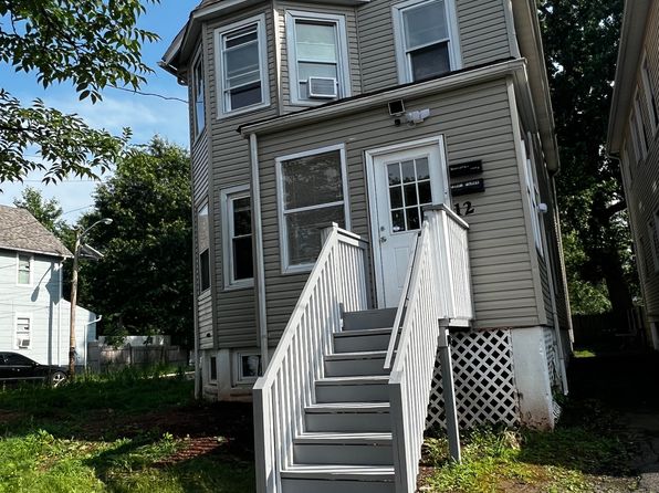 12 Fairview Ave FLOOR 1
