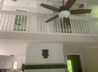 805 N Arrowhead Dr, Westminster, SC 29693