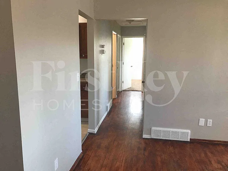 5994 Waldway Ln — Photo 6