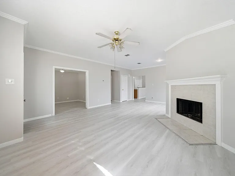 15330 Geral Ln — Photo 3