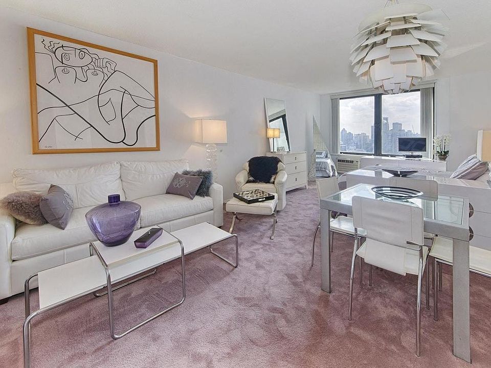 1st image of 1641 3rd Ave APT 28B