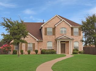 5600 Sawgrass Ct, North Richland Hills, TX 76180