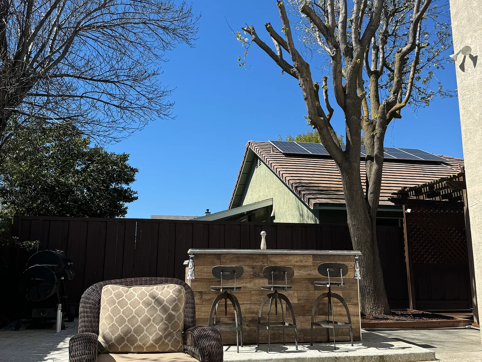 4 bed, 1900 sqft, $2,900 — Photo 4