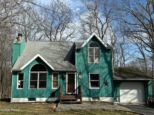 144 Westwood Dr, Dingmans Ferry, PA 18328