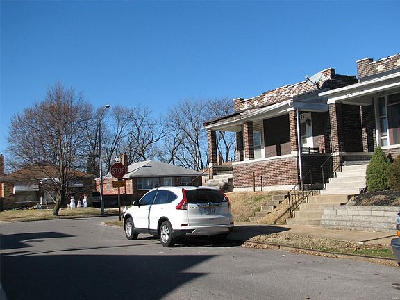 3rd image of 4473 Wallace St