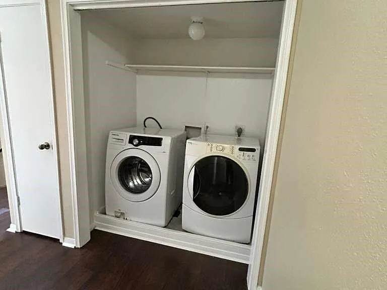 8351 Ariel St — Photo 11